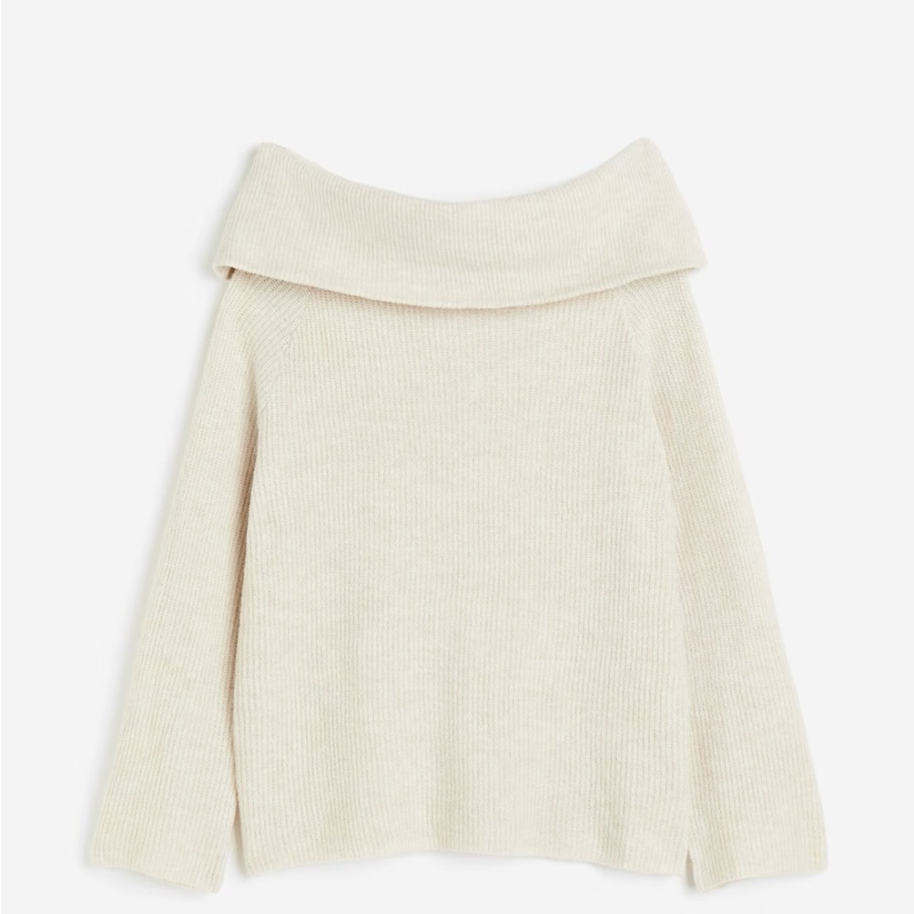 Cream/Beige Off-Shoulder Sweater